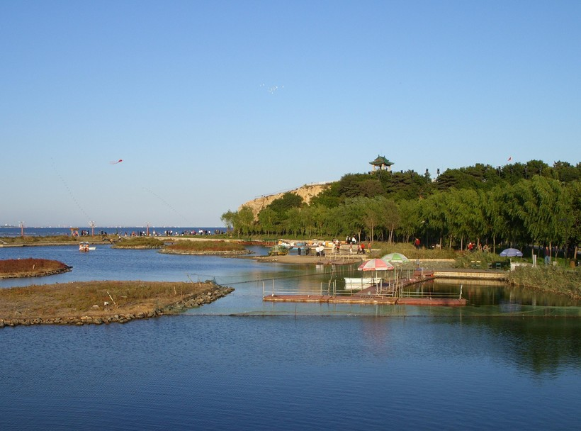 秦皇岛,历史与现代交汇的沿海明珠